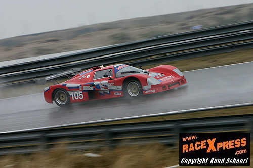 Saker